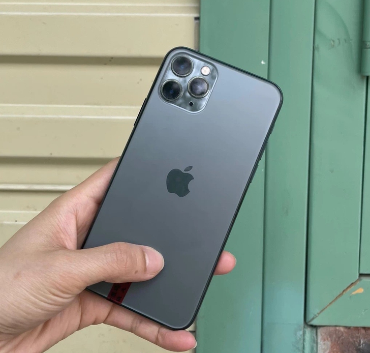 iPhone 11 pro  Max