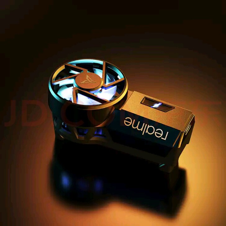 真我散热背夹，这是手机购买赠送的礼品，全新...