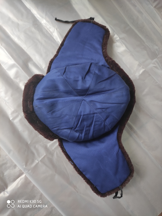 正品棉帽,雷锋帽。