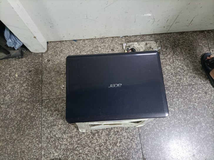 宏基 aspire E1-471  I3-...