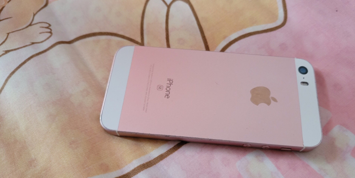 iPhone se 原装 se 不插卡...