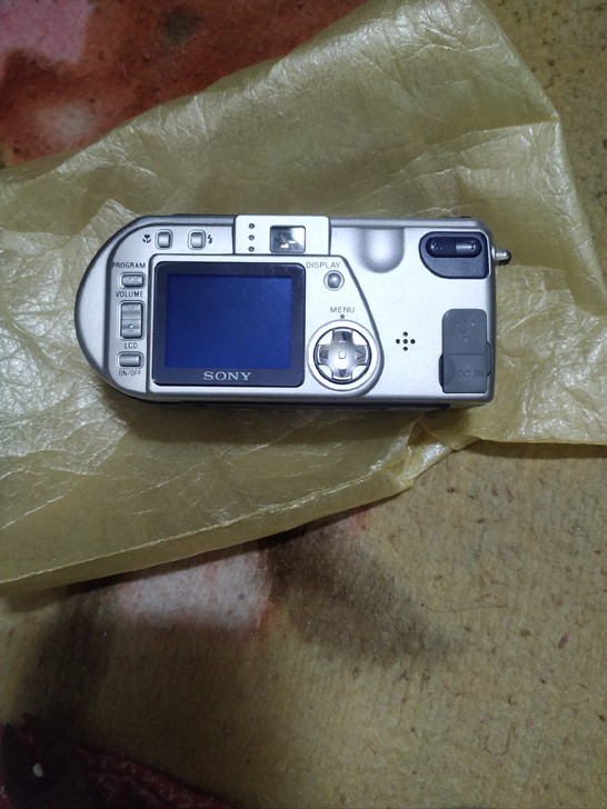 Sony/索尼 DSC一P1数码相机，品相...