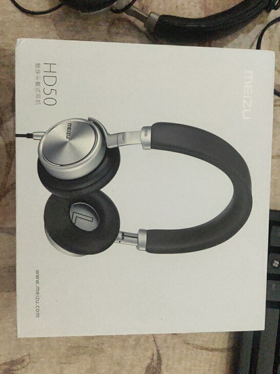 魅族HD50高音质耳机，带转换头，有需要的...
