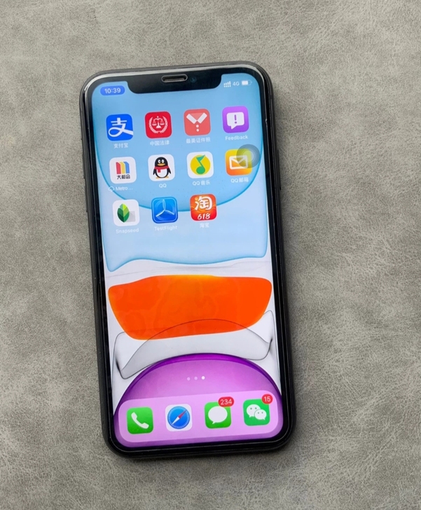 出自用iPhone11 国行黑色128G苹...
