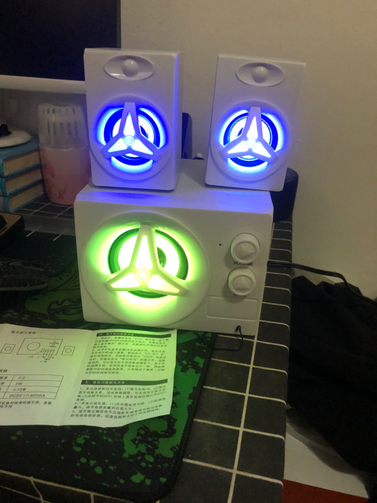 售闲置电脑音响~全新 。刚拆