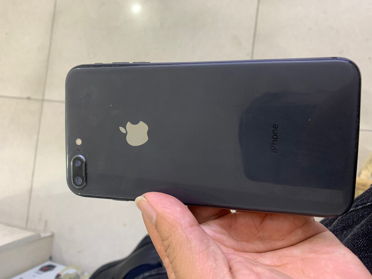 苹果8plus，国行256g