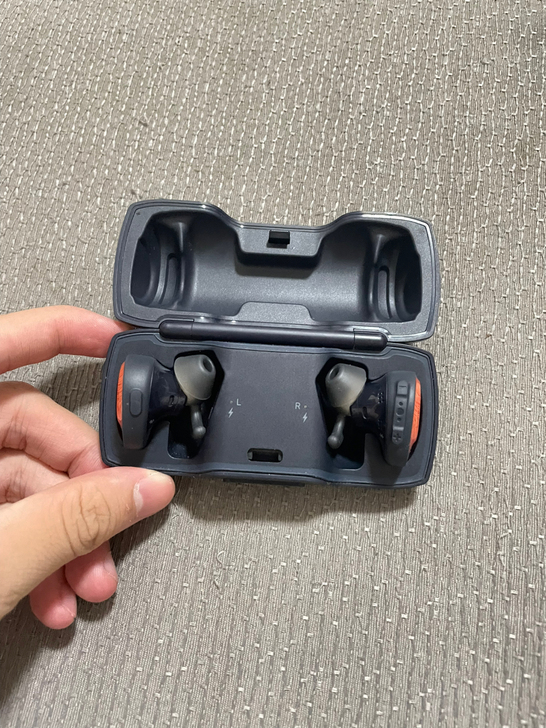 bose soundsport free耳机