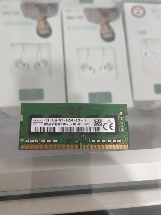 客户电脑升级，刚拆下来的海力士4代4g 2...