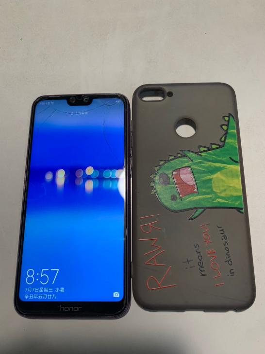 荣耀9i 4+64G自用手机，2018年在...