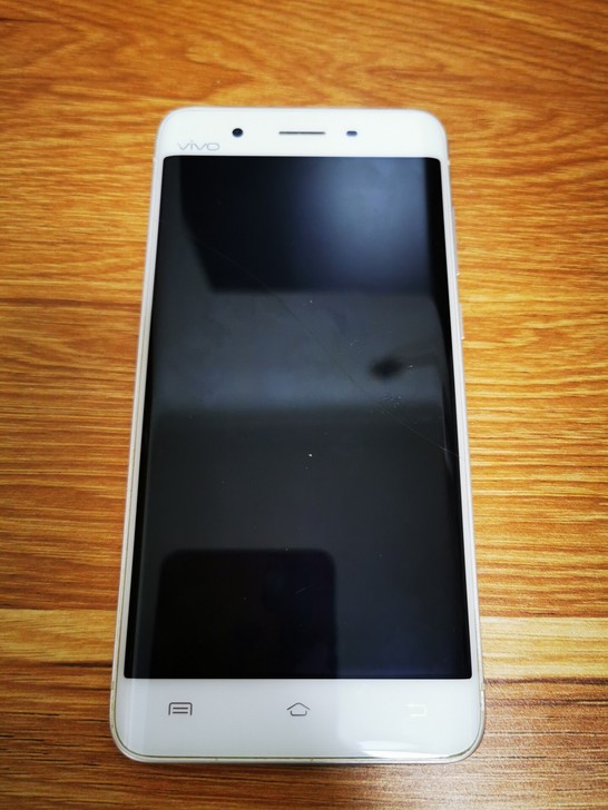 vivo x play5手机，大陆国行，无...