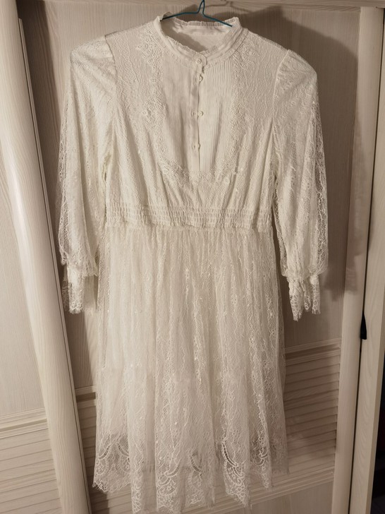 白纱裙140码,贴着皮肤的那一层是纯棉的,...