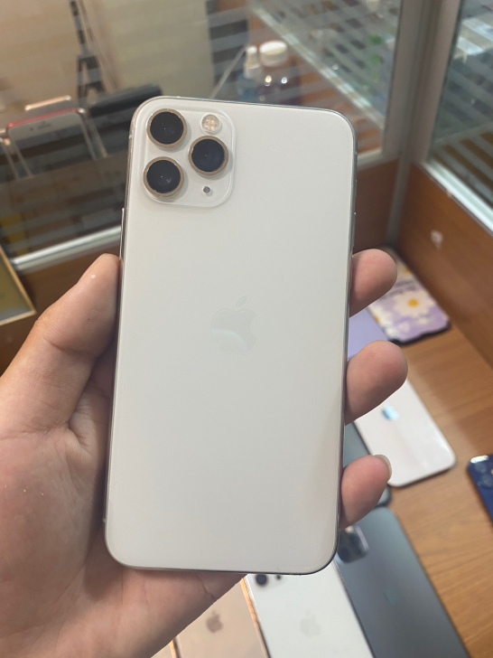 苹果11 pro  国航64g   95新...