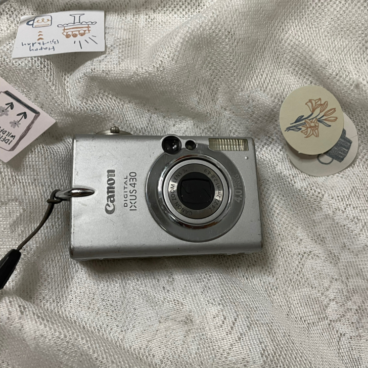 经典系列，佳能iXUS430/ 老数码相机...