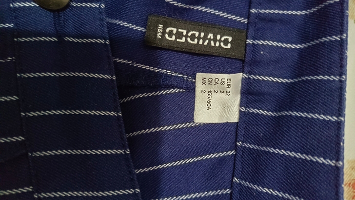 没怎么穿，阔腿裤，裤型很好。不包邮