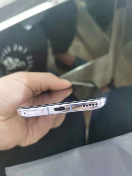 出售8128的荣耀30 新旧程度 9.8新...