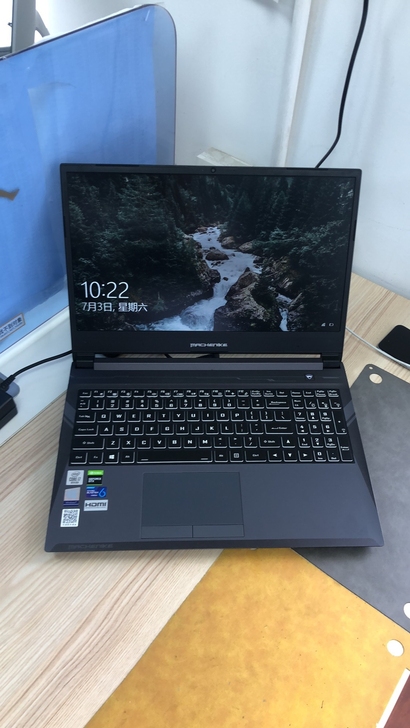 出台机械师T58-VG65T 15寸游戏本...