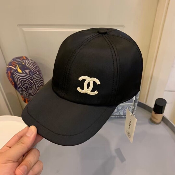 大幂幂网红明星同款三角金属标尼龙防水渔夫帽...