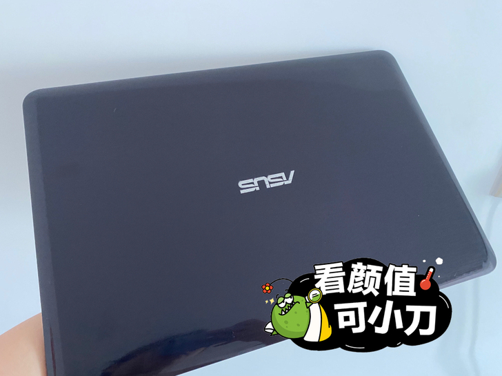 华硕A556U笔记本