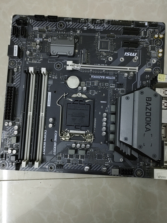微星H370M主板,有挡板,正常使用。