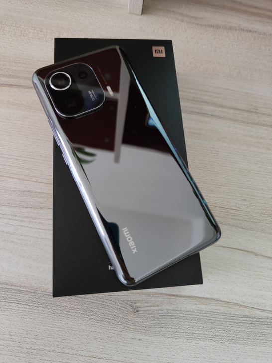 小米11pro 8+256  黑色  京东...