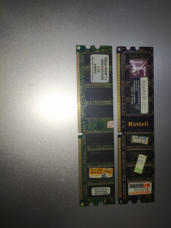 老内存不知道好坏应该是DDR3