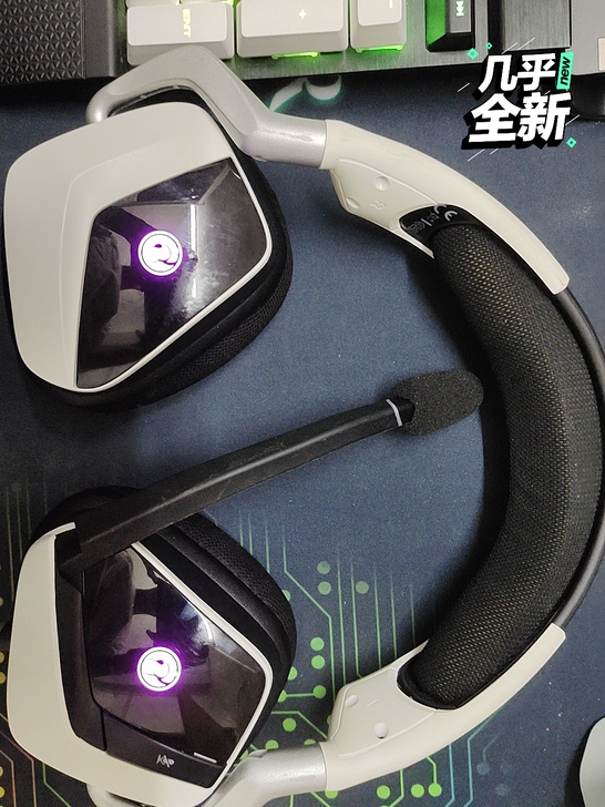 美商海盗船IG联名耳机，因为带眼镜再带这个...