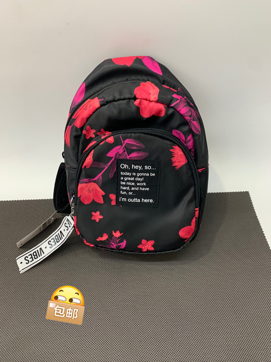 胸包，特价出，仅此一个