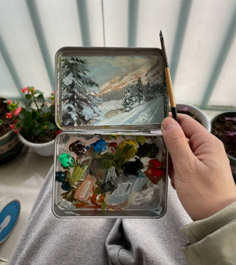 手绘油画铁盒里的油画  不含铁盒 感兴趣的...