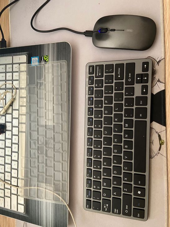 英菲克无线静音键盘鼠标，V780，没有什么...