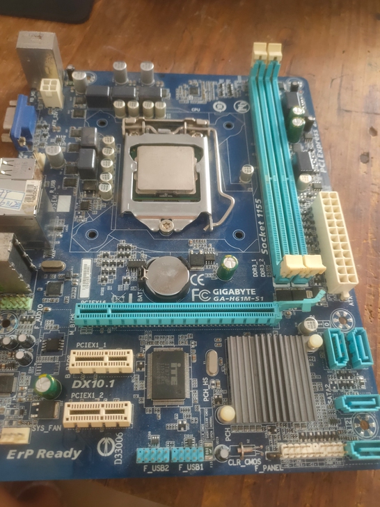 i3 2100+技嘉H61主板
