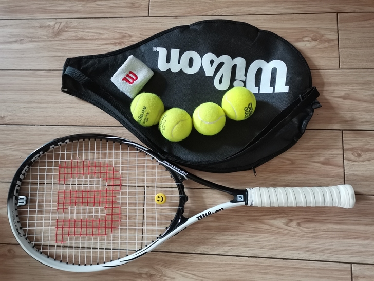 Wilson威尔士网球拍 TOUR SLAM