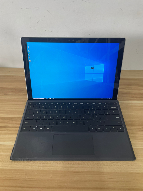 微软surface pro4 平板二合一电...