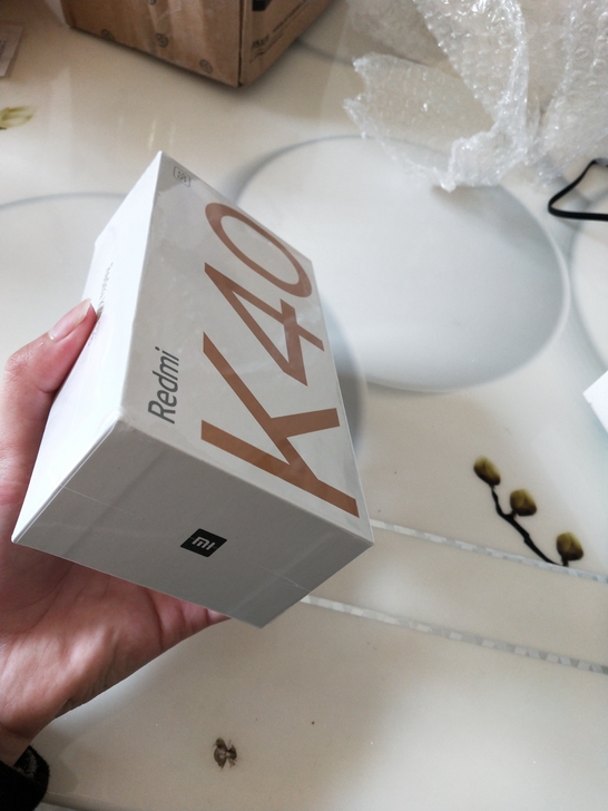 红米K40刚买来3个多月 红米k40，8+...