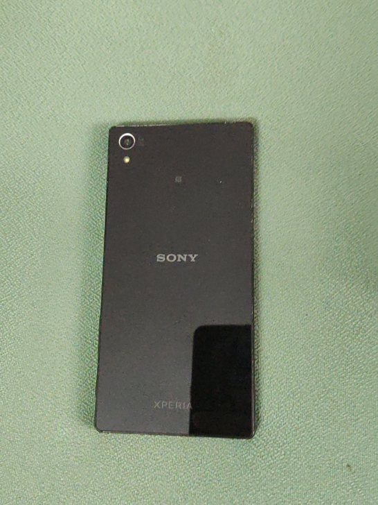 索尼手机E6883，3+32GB，5.5寸...