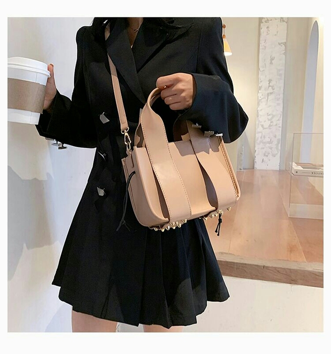 C.P中餐厅赵丽颖同款手提包夏季新款气质百...