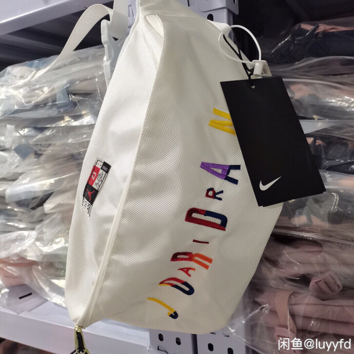 AIR  JORDAN 2020新款乔丹腰...