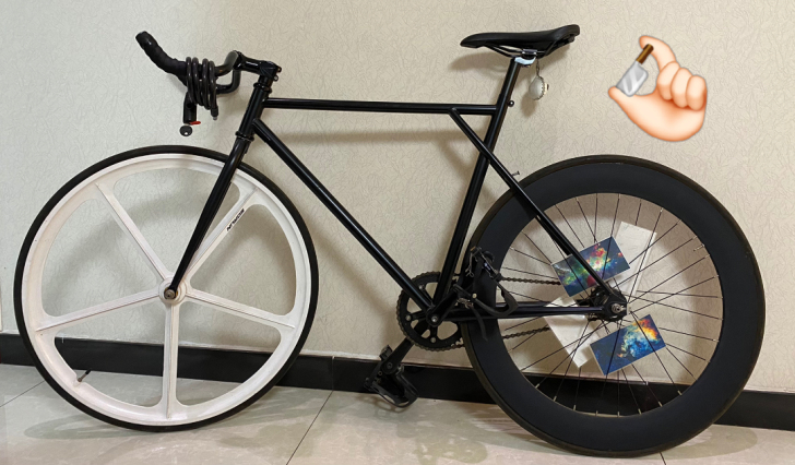 自行车入门级死飞固齿，固定飞轮，可倒骑。自...