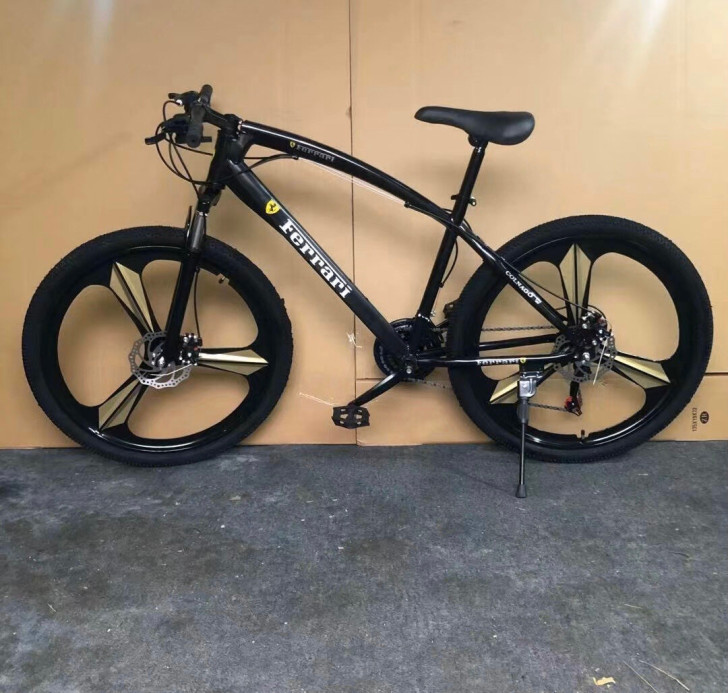 新款法拉利山地自行车26寸一体轮折叠变速学...