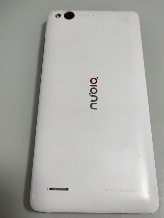 努比亚Z718068580806