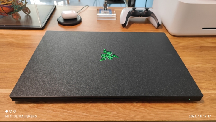 雷蛇灵刃17pro专业版rtx2060