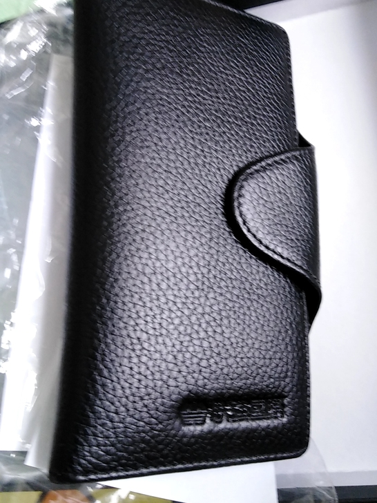 钱夹  联强国际