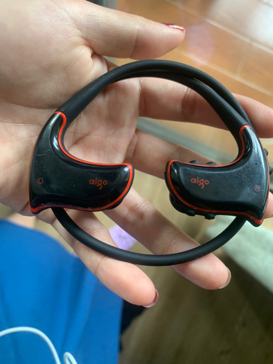 爱国者Mp3601,可蓝牙可TF卡,运动耳...