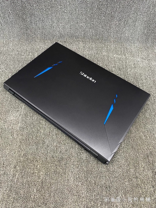 炫龙游戏本  关键词  神舟战神  机械革...