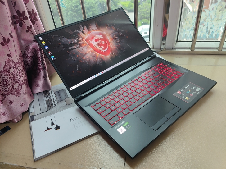 17寸微星GL75 i7-10750 gt...