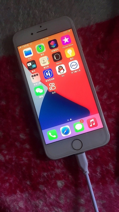 苹果8 wifi版无指纹  内存64G  ...