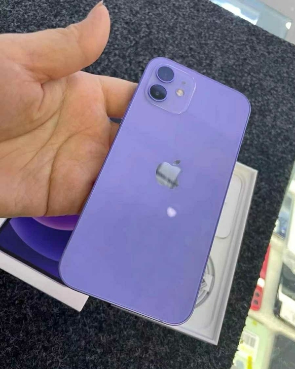 苹果12紫色，刚入手不到两月，在保320多...
