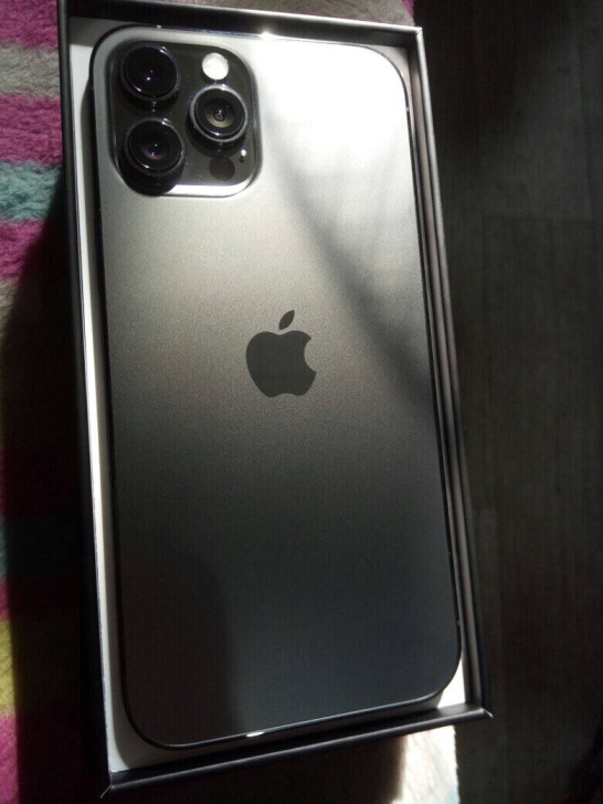 苹果12promax还在保，用不惯苹果手机...