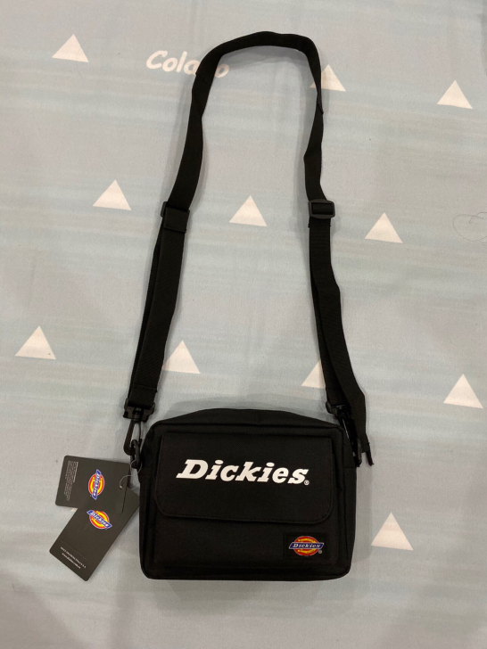 迪克斯潮牌写小方包男斜挎包相机包休闲时尚单...