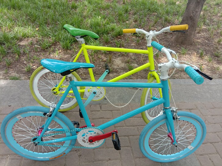 20寸死飞自行车，前后轮胎超好！前后带刹车...