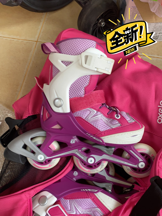 迪卡侬旱冰鞋,孩子买来就穿了一次,还有头盔...